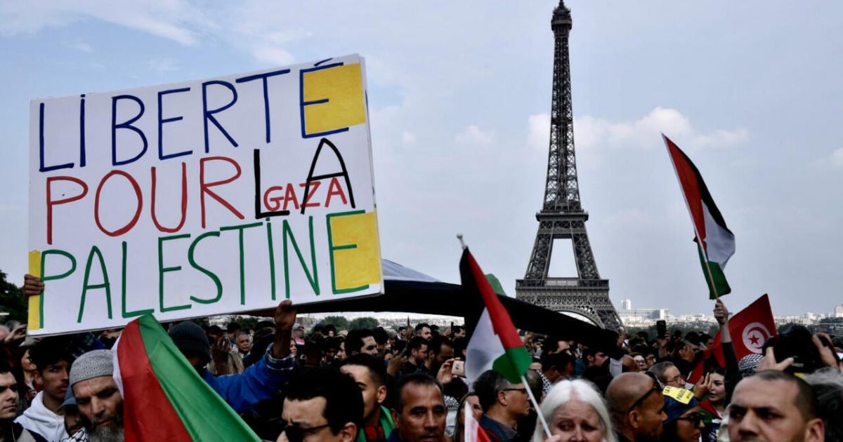 فلسطين – تلاحق فرنسا قضائياً طالبة رفضت أن يكون لها أتباع جيش الاحتلال في فصلها الدراسي فلسطين – تلاحق فرنسا قضائياً طالبة رفضت أن يكون لها أتباع جيش الاحتلال في فصلها الدراسي