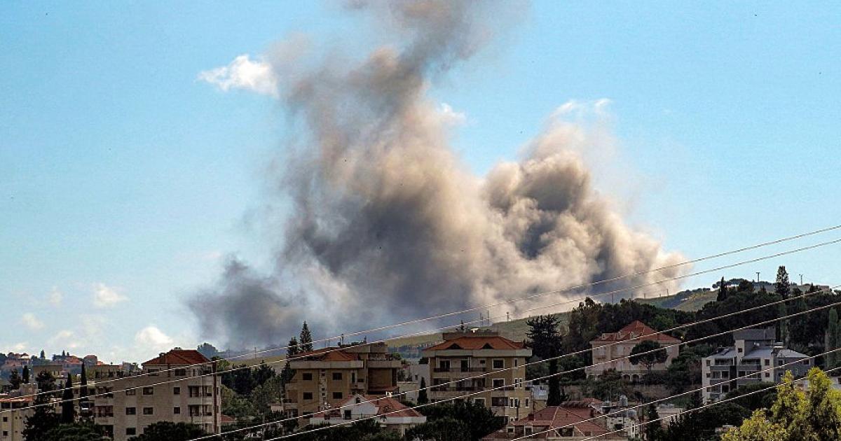 فلسطين – 18 شهيداً بينهم نساء وأطفال في سلسلة غارات إسرائيلية على جنوب وشرق لبنان فلسطين – 18 شهيداً بينهم نساء وأطفال في سلسلة غارات إسرائيلية على جنوب وشرق لبنان