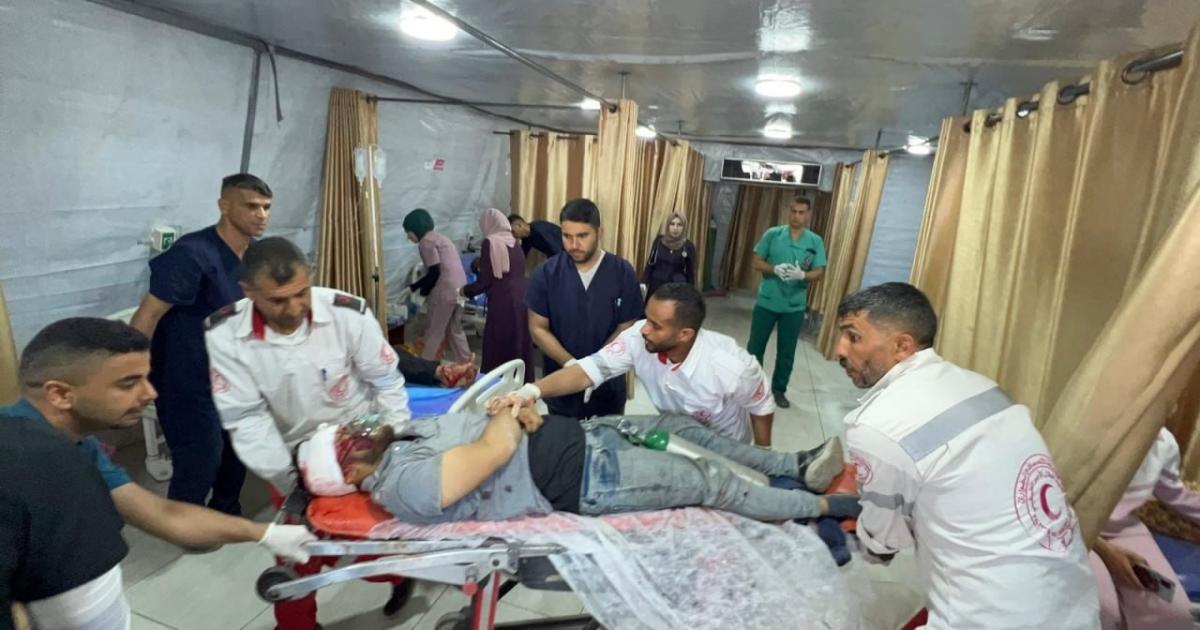 فلسطين – وبالفيديو والصور، استشهاد 5 من عناصر الشرطة في قصف إسرائيلي استهدف موقعا شمال غزة فلسطين – وبالفيديو والصور، استشهاد 5 من عناصر الشرطة في قصف إسرائيلي استهدف موقعا شمال غزة