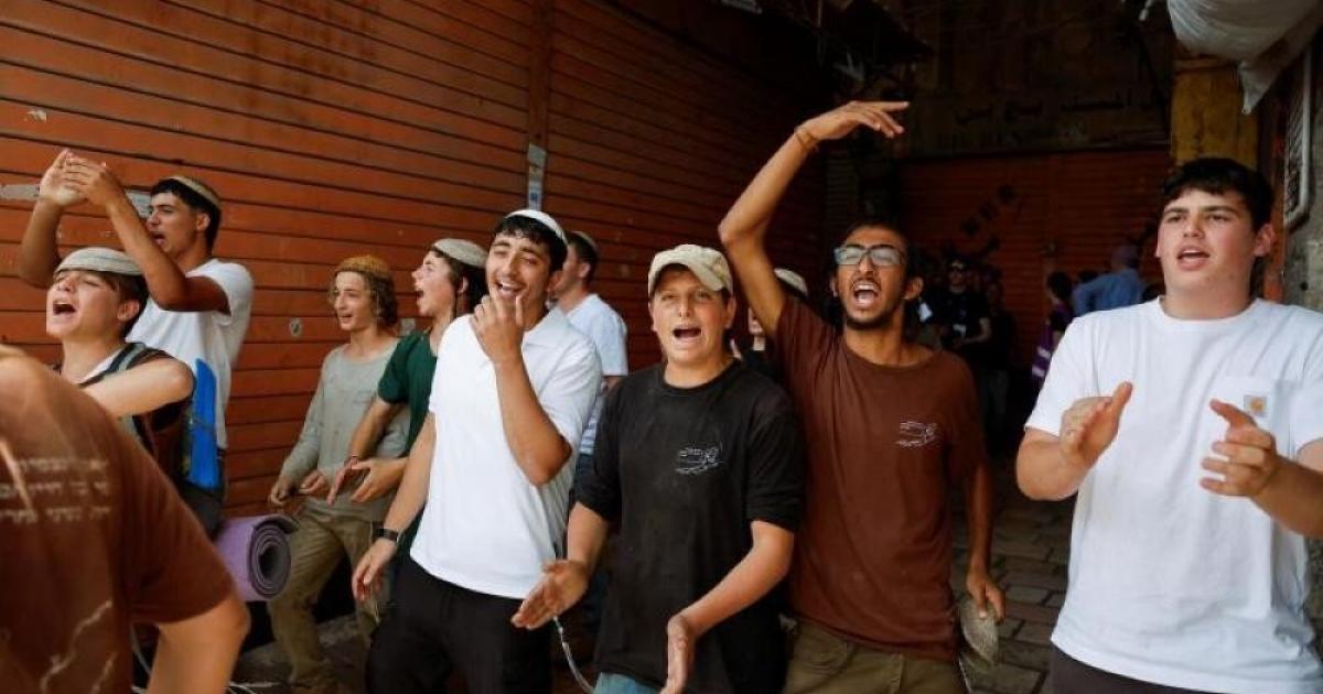 فلسطين – مستوطنون يهاجمون محلات تجارية في البلدة القديمة بالقدس فلسطين – مستوطنون يهاجمون محلات تجارية في البلدة القديمة بالقدس