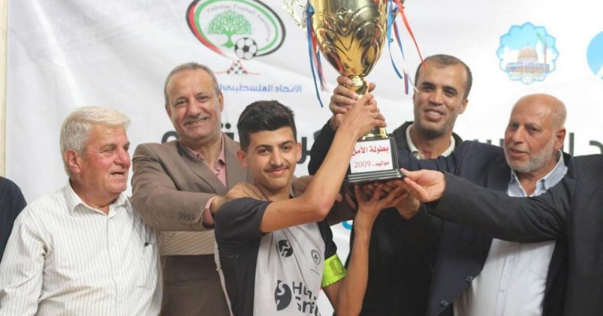 فلسطين – الرباط يفوز ببطولة “الأمل” لمواليد 2009 بغزة فلسطين – الرباط يفوز ببطولة “الأمل” لمواليد 2009 بغزة