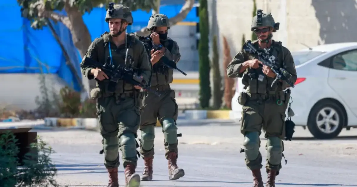 فلسطين – اعتقلت قوات الاحتلال ثلاثة مديري مدارس في الخضر جنوب بيت لحم