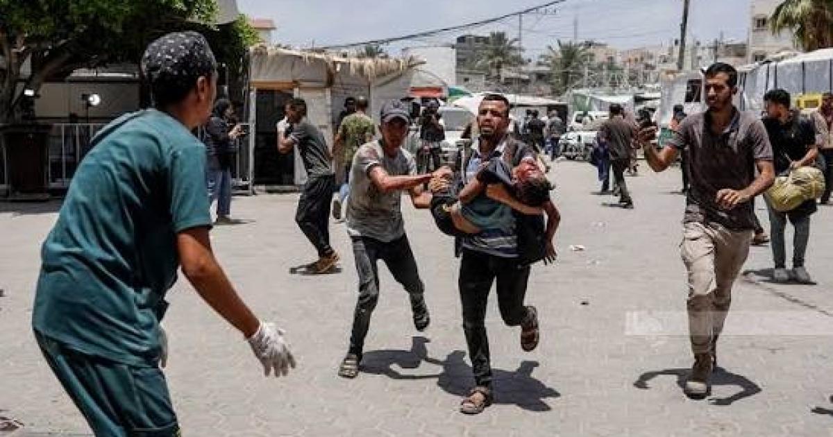 فلسطين – أصيب اثنان بجراح جراء استهداف طائرة استطلاع إسرائيلية للمواطنين في مخيم جباليا شمال قطاع غزة فلسطين – أصيب اثنان بجراح جراء استهداف طائرة استطلاع إسرائيلية للمواطنين في مخيم جباليا شمال قطاع غزة