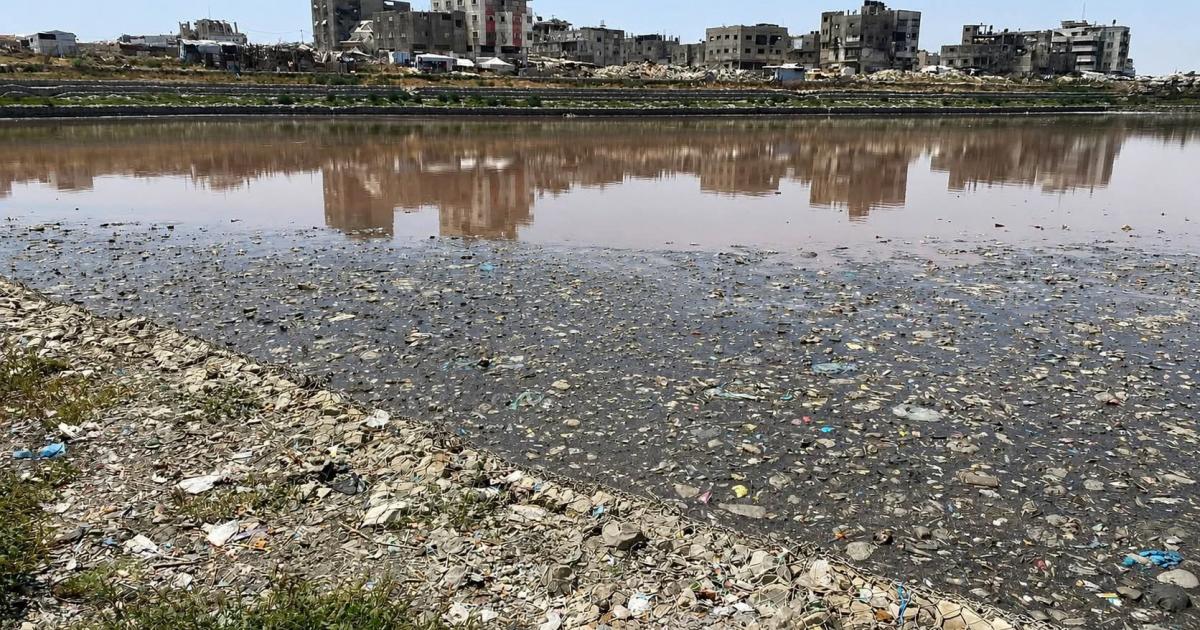 فلسطين – خاص: بركة الشيخ رضوان على وشك أن تفيض.. وبلدية غزة توضح لشهاب سبب تغير لون المياه فلسطين – خاص: بركة الشيخ رضوان على وشك أن تفيض.. وبلدية غزة توضح لشهاب سبب تغير لون المياه