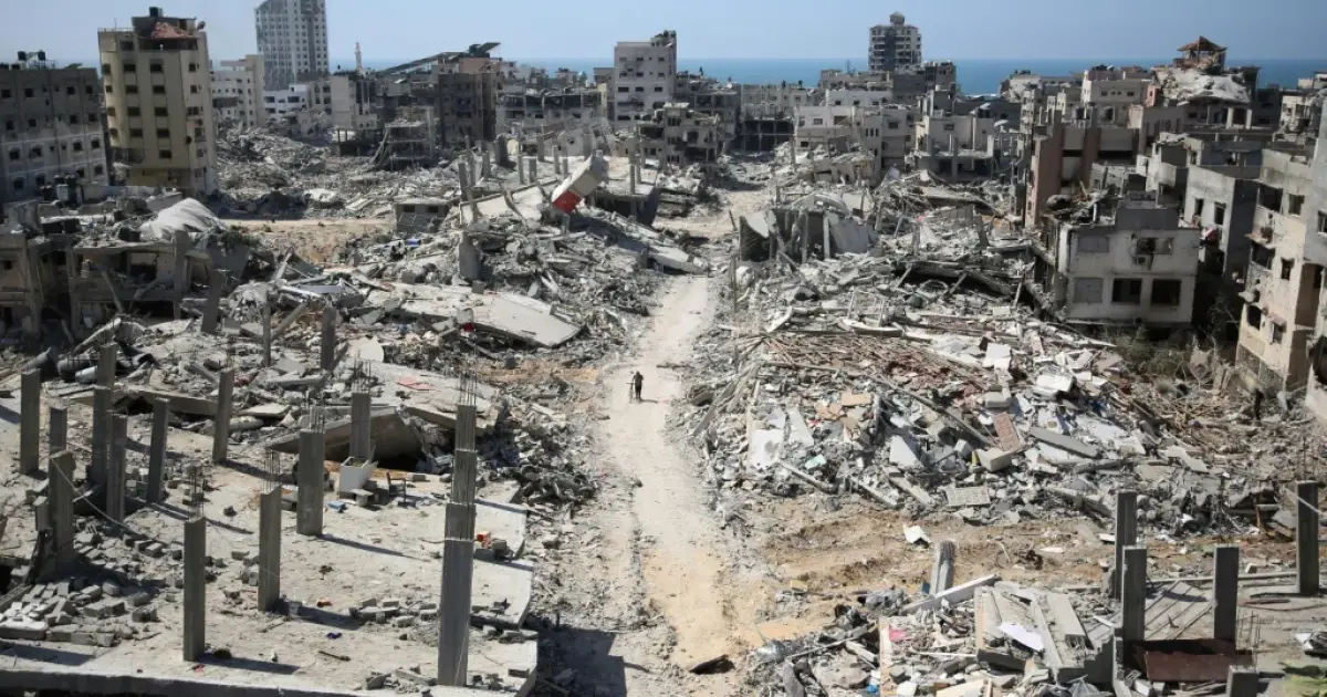 فلسطين – خبير إعمار: نسبة المباني المتبقية في مدينة غزة لا تتجاوز 15% من الهيكل الحضري فلسطين – خبير إعمار: نسبة المباني المتبقية في مدينة غزة لا تتجاوز 15% من الهيكل الحضري