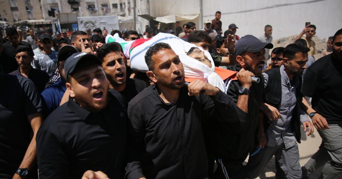 فلسطين – خاص الحاج لشهاب: انتهاكات الاحتلال ودعمه لعملائه في غزة هدفها “خلق الفوضى” وتفكيك المجتمع. فلسطين – خاص الحاج لشهاب: انتهاكات الاحتلال ودعمه لعملائه في غزة هدفها “خلق الفوضى” وتفكيك المجتمع.