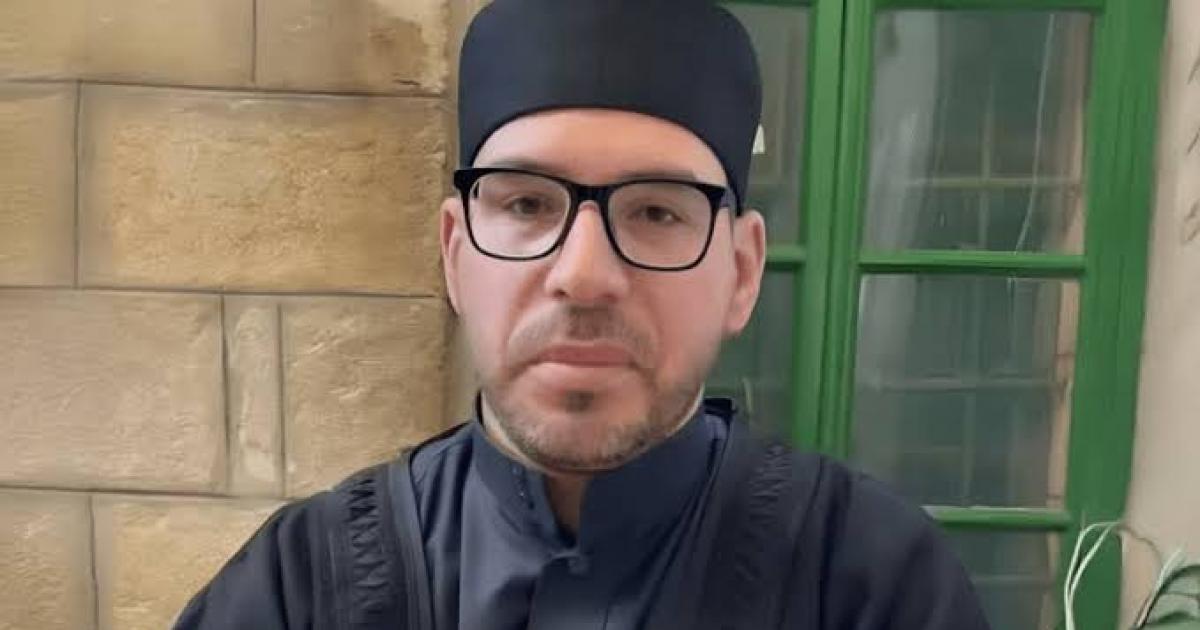 Israeli forces release Sheikh Muataz Abu Sneineh, bar him from Ibrahimi Mosque