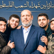 القائد خليل الحية رفقة أبنائه الشهداء