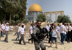 اقتحام الأقصى بحماية مشددة من شرطة الاحتلال