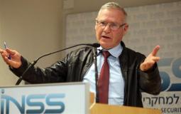 عاموس يدلين