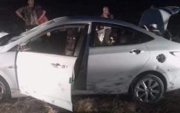 مستوطنون يحطمون مركبة مواطن