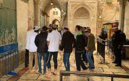 مستوطنون يقتحمون المسجد الأقصى