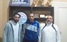 لبد في المنتصف