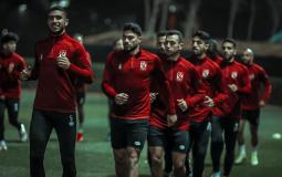 جانب من تدريبات الأهلي