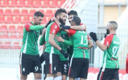 فرحة لاعبي المكبر بالأهداف