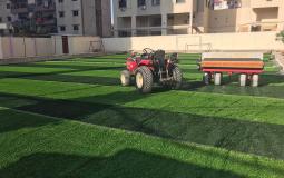 البدء في تعشيب ملعب البداوي بلبنان