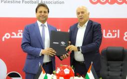 جانب من توقيع رعاية أوريدو