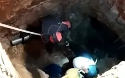 إنقاذ شخصين سقطا بحفرة في الأردن