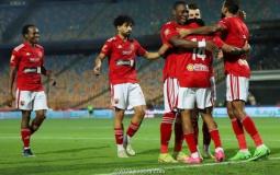 لاعبو الأهلي