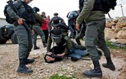 الاحتلال يعتدي على شابين غرب نابلس