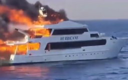 حريق مركب مرسى علم