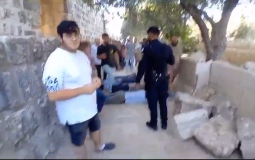 مستوطنون يؤدون "السجود الملحمي" داخل الأقصى