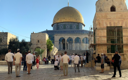 مستوطنون يقتحمون المسجد الأقصى