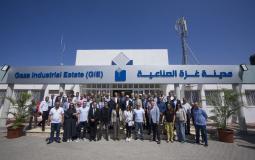 وفد اقتصادي كبير من الضفة الغربية يزور مدينة غزة الصناعية