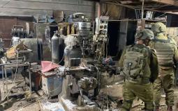 الاحتلال يزعم العثور على مخرطة أسلحة