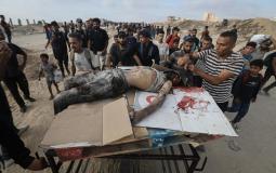 شهيد الطحين على بوابة المساعدات.. مات جائعًا قبل أن يصله الخبز!