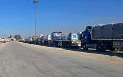 شاحنات المساعدات على معبر رفح البري