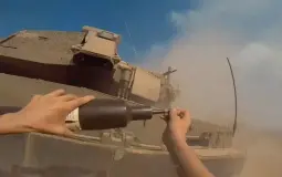 المقاومة تدمر دبابة بغزة