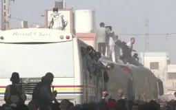 وصول أسرى فلسطينيين محررين إلى خانيونس