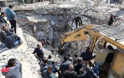 إزالة الركام لمحاولة العثور على المفقودين