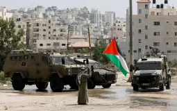 واشنطن تدفع نحو وصاية دولية على غزة وتحذيرات فلسطينية من "قوة احتلال" بصلاحيات واسعة