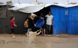 الشتاء الثالث للحرب.. غزة في مواجهة موسم البرد والمطر دون مأوى
