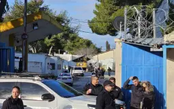 الاحتلال بدء في هدم مقار الأونروا في القدس