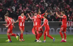 بايرن ميونيخ يتأهل إلى ثمن نهائي دوري الأبطال