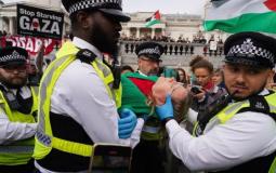 تقرير: الشرطة البريطانية تعتقل متضامنين مع غزة رغم حكم قضائي بعدم تجريم نشاطهم