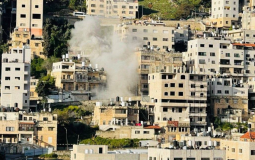 الاحتلال يفجّر منزل عائلة الشهيد محمود العقاد في نابلس