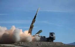 القوات اليمنية تعلن تنفيذ عملية صاروخية ثالثة استهدفت مواقع جنوب فلسطين المحتلة