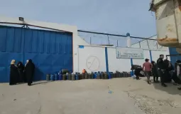 طوابير تعبئة الغاز في غزة -أرشيف-