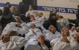 معتقلين فلسطينيين