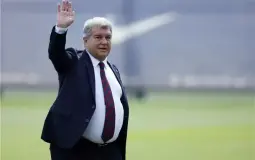 رئيس برشلونة خوان لابورتا