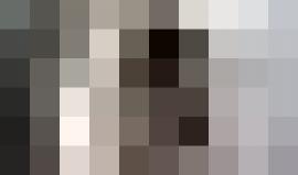 لحظات مؤثرة من وداع الشهيد زياد البريم الذي ارتقى برصاص الاحتلال خلال مشاركته في #مليونية_القدس شرق خانيونس