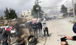 #مباشر من المواجهات في منطقة جسر حلحول شمال الخليل