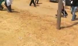 #فيديو لحظة استهداف الاحتلال للنقطة الطبية شرق خانيونس بقنابل الغاز المباشرة