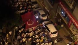 إحدى المظاهرات التركية التي خرجت رفضا للانقلاب العسكري