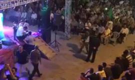 #مباشر مهرجان تأبيني للشهيد القسامي محمد الفقيه في دورا بمشاركة ذوي شهداء انتفاضة القدس