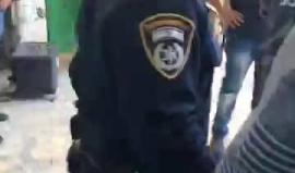 #مباشر المسجد الأقصى في هذه اللحظات .. اقتحامات للمستوطنين واعتداء على حراس الأقصى
تصوير:محمد قاروط ادكيدك